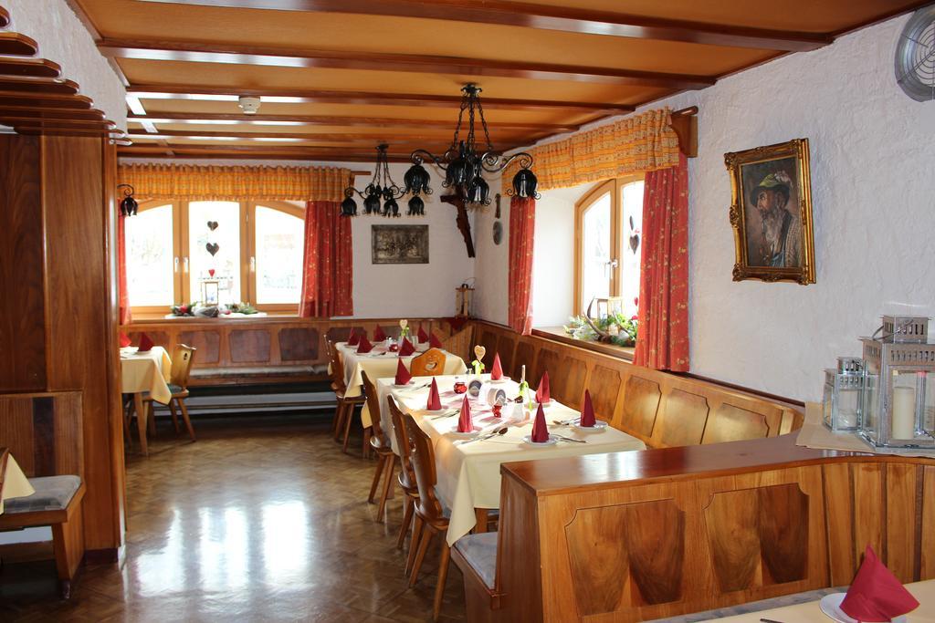 Alpenmotel Saeuling พินส์วาง ภายนอก รูปภาพ