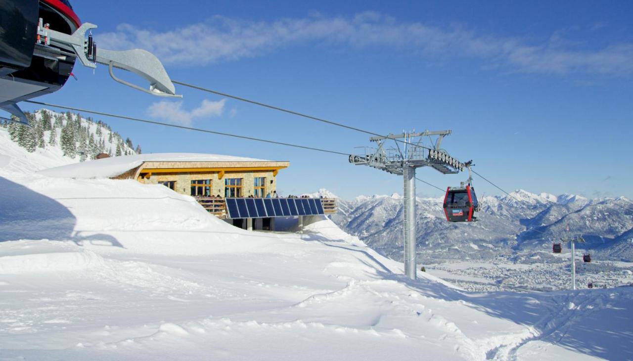 Alpenmotel Saeuling พินส์วาง ภายนอก รูปภาพ