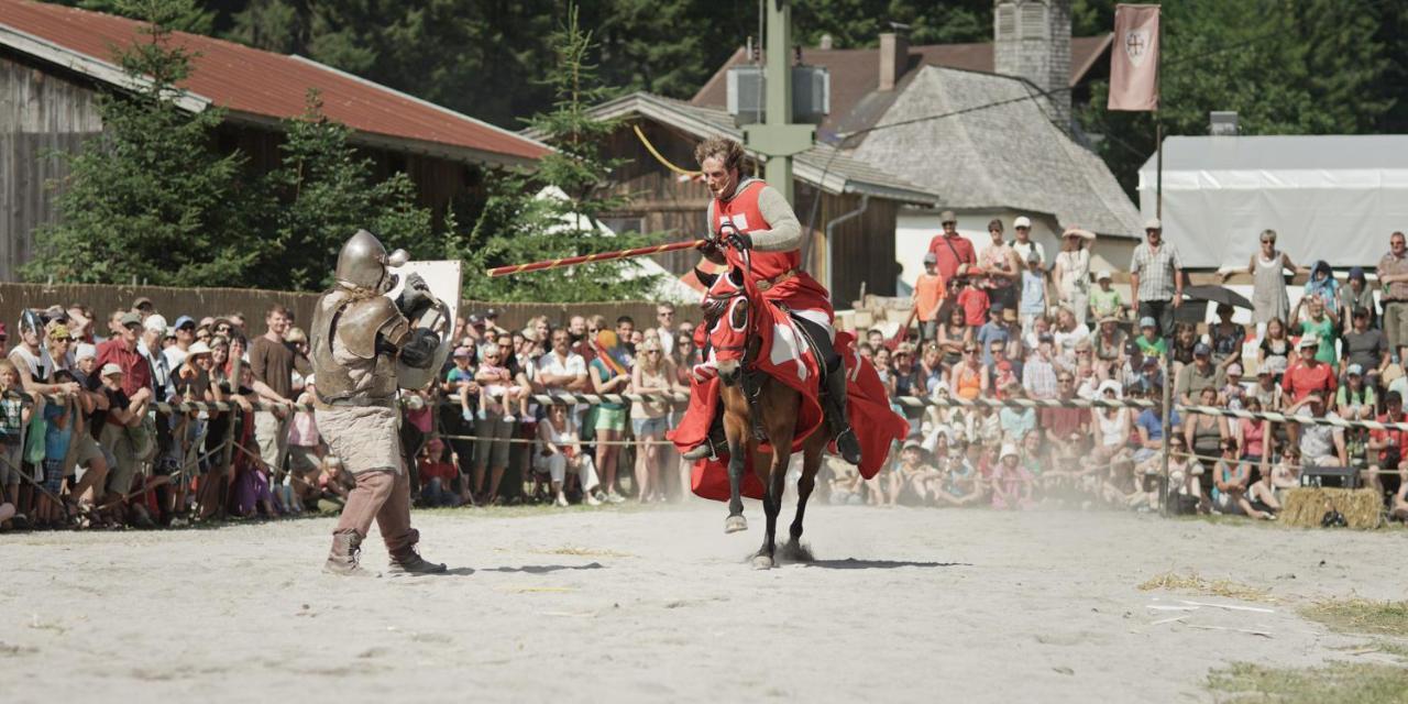 Alpenmotel Saeuling พินส์วาง ภายนอก รูปภาพ